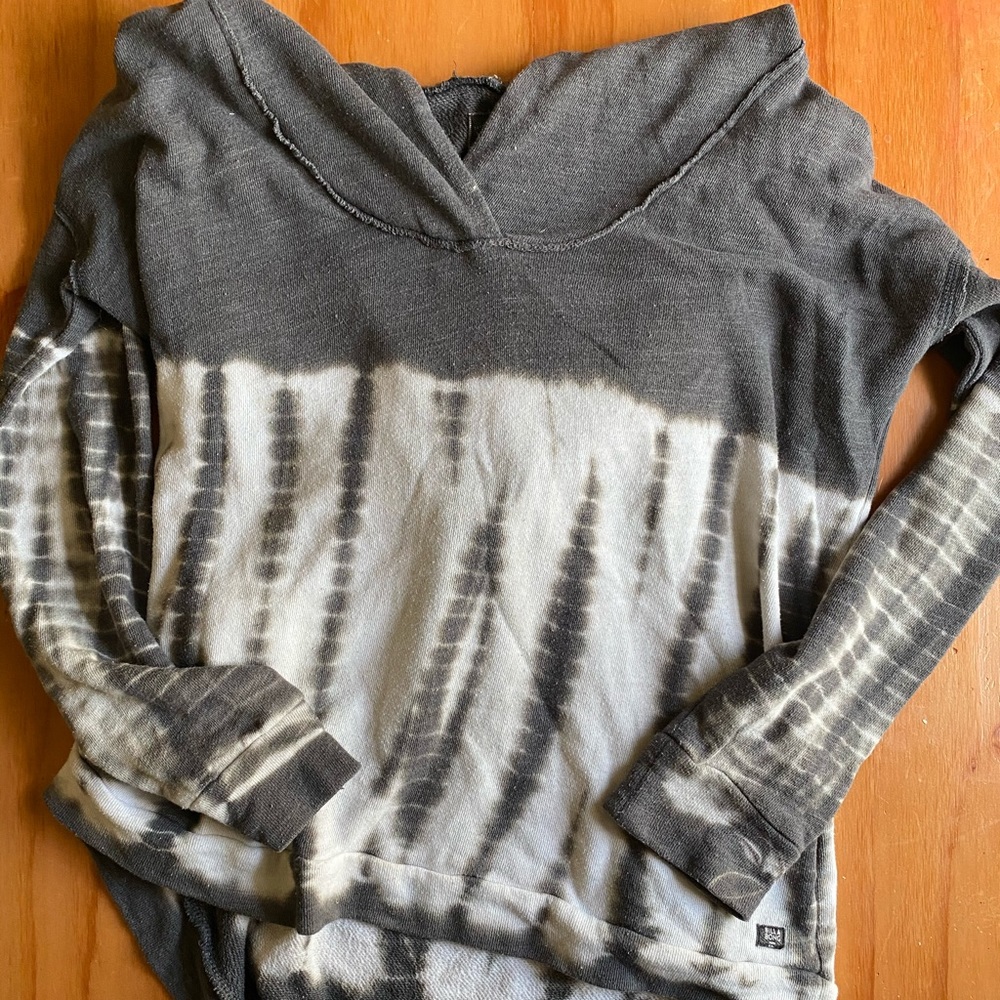 Billabong tie dye hoodie
